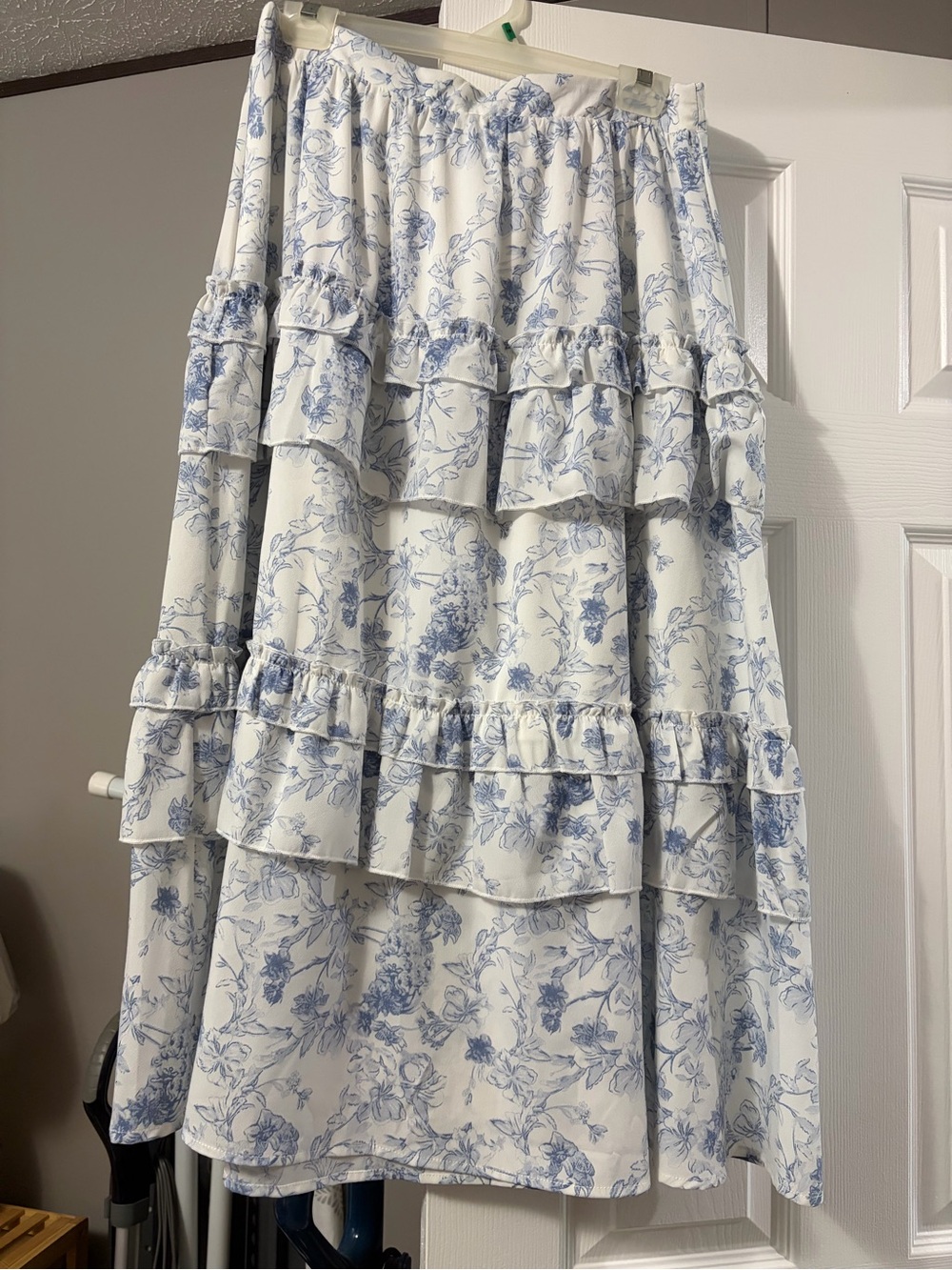 Polagram White and Light Blue Floral Tiered Midi Skirt